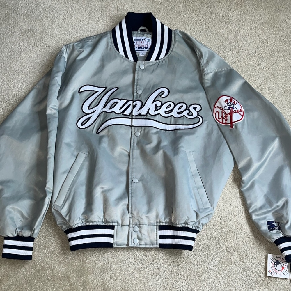 YANKEES JACKET *Brand New* - STARTER TEAMWEAR - GENUINE MLB MERCHANDISE